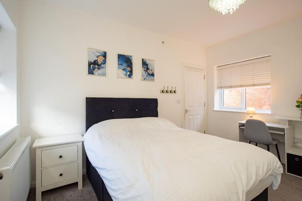 Watford Central Serviced Apartments 2 Exterior foto